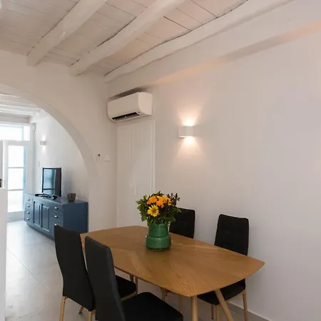 The Mykonos Bougainvillea Townhouse וילה *
