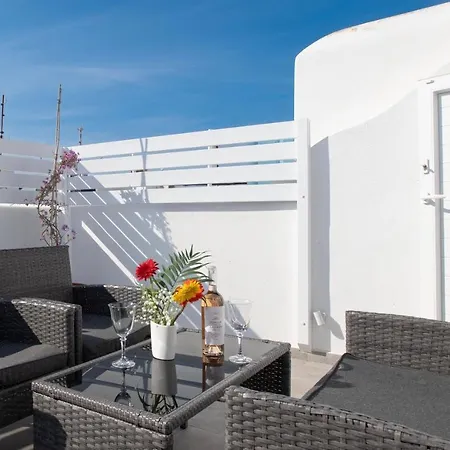 וילה The Mykonos Bougainvillea Townhouse